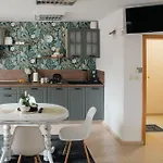 стилен и уютен в центъра Apartment Varna